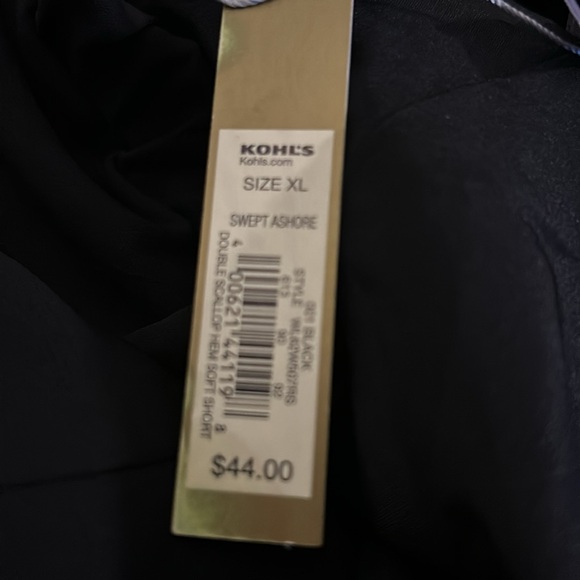 Black dressy shorts by LC LAUREN CONRAD - Picture 7 of 7